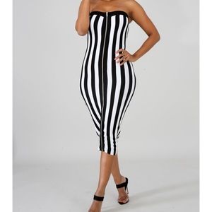 Black and white zip up dress